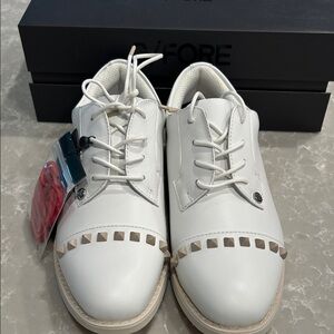 NWT—Women’s G/FORE White and Tan Studded Golf Shoe, size 9-1/2